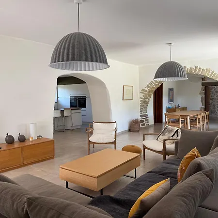 Valboissiere Mas Avec Piscine Tatil Evi Brissac